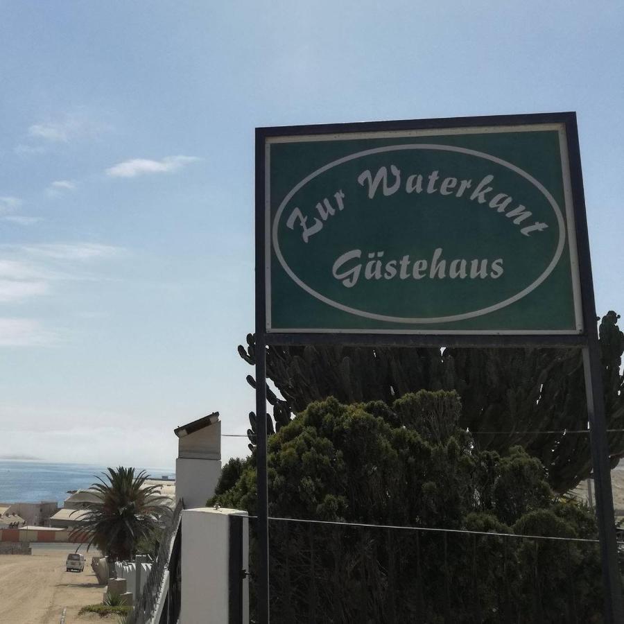 Zur Waterkant Guesthouse Людериц Экстерьер фото